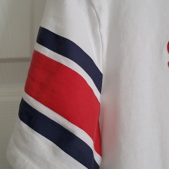 Old Navy TShirt - Picture 5 of 7